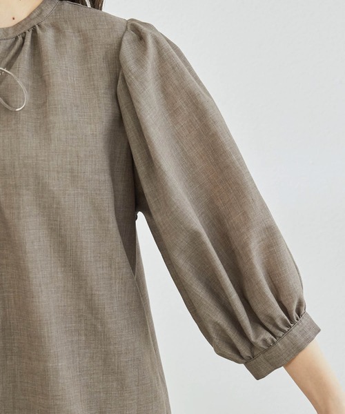 ROPE' PICNIC（ロペピクニック）の「【2WAY】袖ボリュームレースアップブラウス（シャツ/ブラウス・レディース・ホワイト/カーキ/ピンク/キャメル/ダークラベンダー・38）」の9枚目の写真