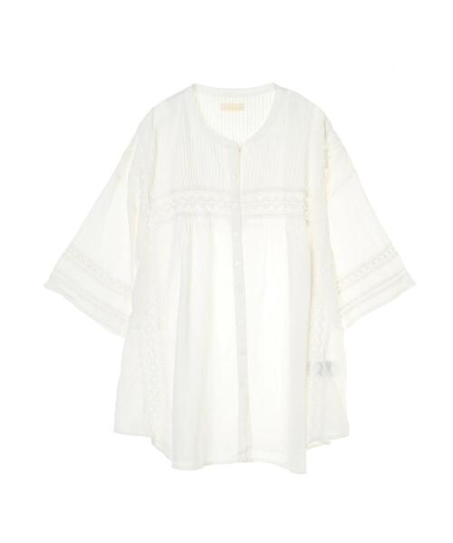 earth music&ecology（アースミュージックアンドエコロジー）の「ピンタックレースチュニック　＊（シャツ/ブラウス・レディース・オフホワイト/ベージュ/サックスブルー/ブラック・FREE）」の8枚目の写真