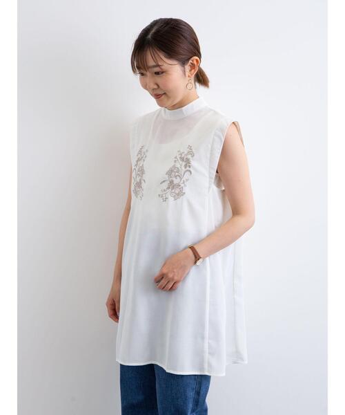 ELENCARE DUE（エレンカーレデュエ）の「・ELENCARE DUE 刺繍ノースリチュニック＊（シャツ/ブラウス・レディース・ブラック/オフホワイト/ブルー/ミント・FREE）」の19枚目の写真