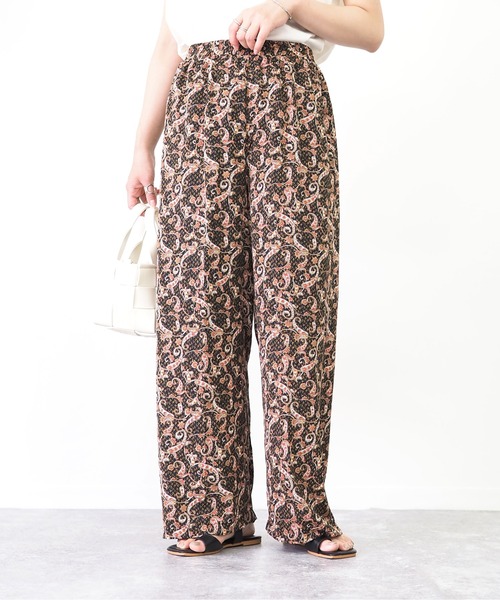 Riberry（リベリー）の「ペイズリー柄パンツ（その他パンツ・レディース・ブラック/ベージュ/グリーン・MEDIUM）」の4枚目の写真
