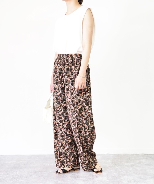 Riberry（リベリー）の「ペイズリー柄パンツ（その他パンツ・レディース・ブラック/ベージュ/グリーン・MEDIUM）」の7枚目の写真