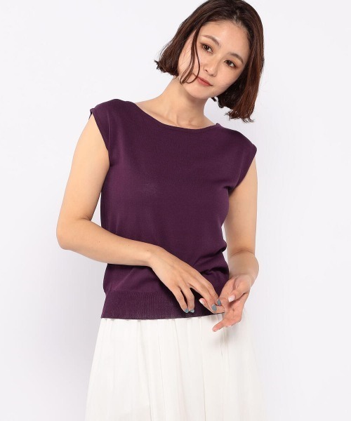 MEW'S REFINED CLOTHES（ミューズリファインドクローズ）の「接触冷感ポートネックフレンチニット（ニット/セーター・レディース・ホワイト/ブラック/モカ/パープル・MEDIUM）」の4枚目の写真