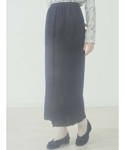 merry jenny(メリージェニー)の「【セットアップ】mellowサテンコンビリブロングスカート(スカート・レディース・ブラック/ベージュ/ブルー・FREE)」の21枚目の写真