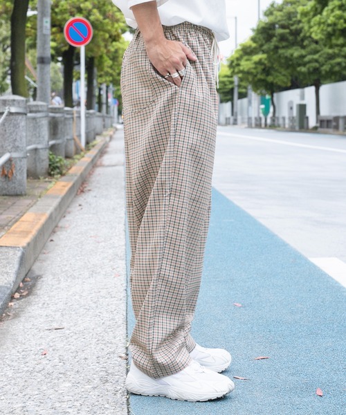 PairPair（ペアペア）の「アソートイージーデニムパンツ（ユニセックス）（その他パンツ・メンズ・サックスブルー/インディゴブルー/ブラウン系その他/ベージュ系その他・SMALL/MEDIUM/LARGE）」の21枚目の写真