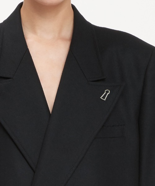 DRESSEDUNDRESSED（ドレスドアンドレスド）の「Fringe Double-Breasted Coat（チェスターコート・メンズ・ブラック・4/3/2）」の2枚目の写真