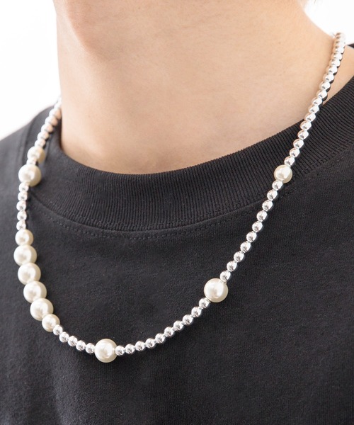 Adoon plain（アドーンプレーン）の「【Adoon plain】パールボールネックレス（ネックレス・メンズ・ライトグレー・FREE）」の3枚目の写真