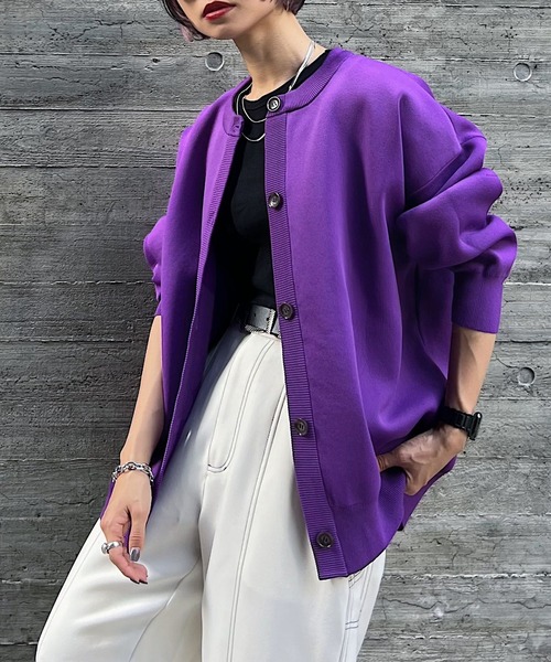 PAGEBOY（ページボーイ）の「〈手洗い可能〉WEB限定アイテム / クルーネックボリュームカーディガン（カーディガン/ボレロ・レディース・ブラック/ブラウン系その他/ブルー系その他/グレイッシュベージュ/オフホワイト/グリーン/オレンジ/ブルー/ターコイズブルー/イエロー/ホワイト系その他/パープル/ホワイト系その他2/ホワイト系その他3/レッド/ホワイト系その他4・FREE）」の13枚目の写真