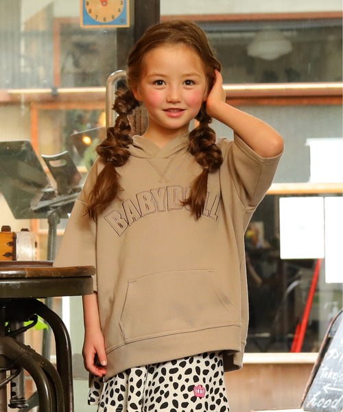 BABYDOLL（ベビードール）の「親子お揃い 5分袖 ロゴ パーカー 5445K ベビードール BABYDOLL ベビー キッズ 男の子 女の子（パーカー・キッズ・パープル/ストーン/ブラック・120cm/140cm/150cm/90cm/100cm/110cm/130cm/80ｃｍ）」の13枚目の写真