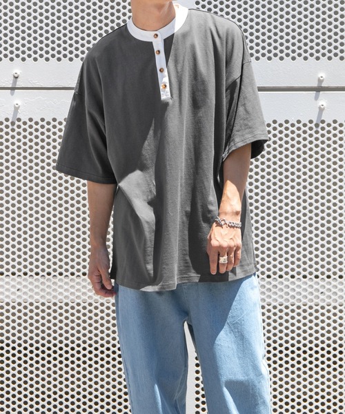 PairPair(ペアペア)の「クレリックバンドカラーT/リンクコーデ対応(ユニセックス)(Tシャツ/カットソー・レディース・ブルーグリーン/スミクロ/ライトベージュ・FREE)」の2枚目の写真