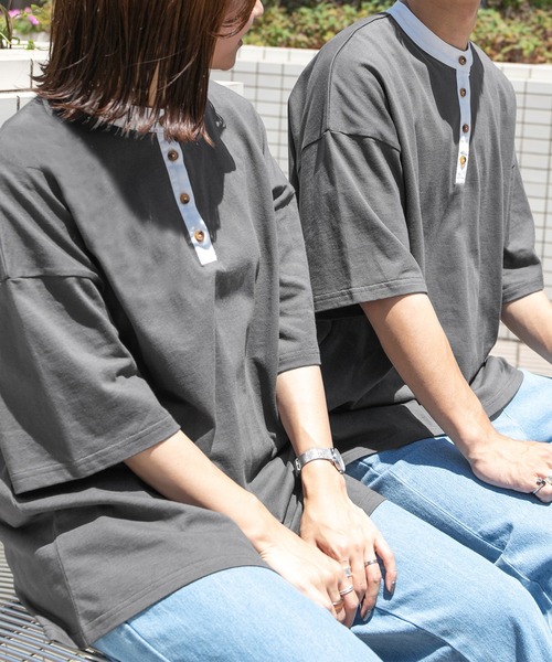 PairPair(ペアペア)の「クレリックバンドカラーT/リンクコーデ対応(ユニセックス)(Tシャツ/カットソー・レディース・ブルーグリーン/スミクロ/ライトベージュ・FREE)」の12枚目の写真