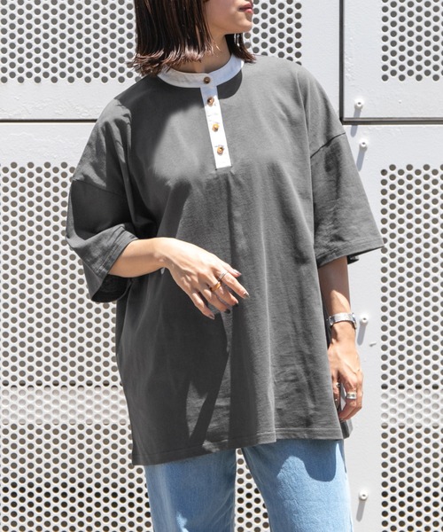 PairPair(ペアペア)の「クレリックバンドカラーT/リンクコーデ対応(ユニセックス)(Tシャツ/カットソー・レディース・ブルーグリーン/スミクロ/ライトベージュ・FREE)」の8枚目の写真