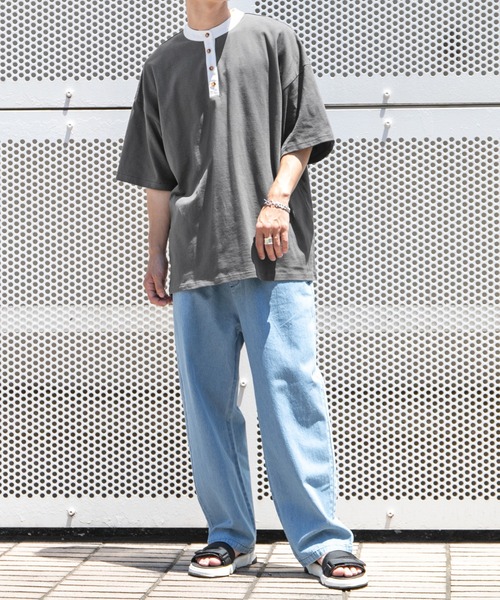 PairPair(ペアペア)の「クレリックバンドカラーT/リンクコーデ対応(ユニセックス)(Tシャツ/カットソー・レディース・ブルーグリーン/スミクロ/ライトベージュ・FREE)」の17枚目の写真