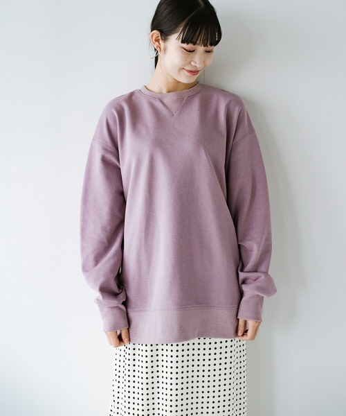 haco!（ハコ）の「古着のスウェットをゆるっと着こなす女性に憧れてつくった 華奢見せもほどよい可愛げにもこだわったオーバーサイズスウェットby who made me（スウェット・レディース・オフホワイト/ラベンダー・1/2）」の15枚目の写真