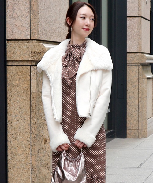 ROYAL PARTY(ロイヤルパーティー)の「フェイクムートンジャケット(その他アウター・レディース・オフホワイト/ブラック/モカ・SMALL/MEDIUM)」の7枚目の写真