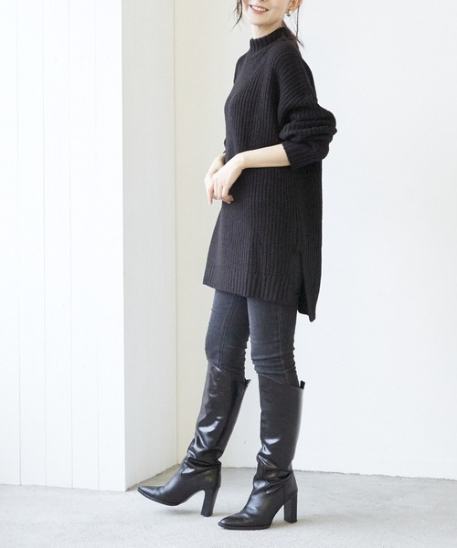 VIBGYOR(ヴィブジョー)の「【豊富なカラー展開】畦編みモック/Nオーバーサイズニット(BL)(その他トップス・レディース・アイボリー/ブラック/ダークブラウン/パープル/グレイッシュベージュ・FREE)」の1枚目の写真