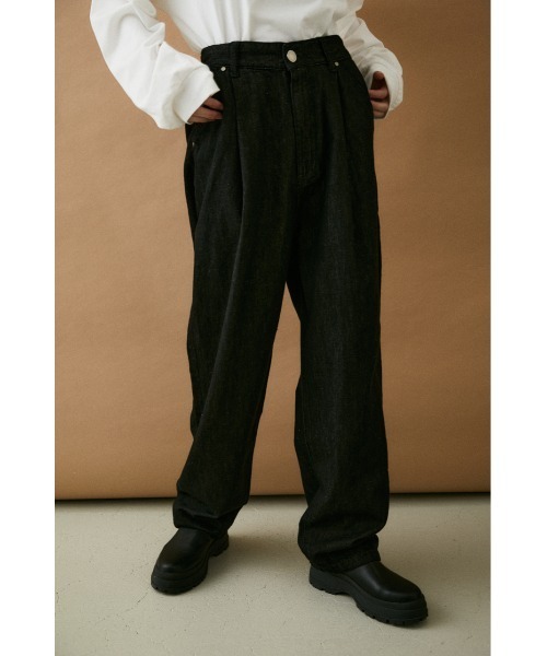 BLACK BY MOUSSY（ブラックバイマウジー）の「relax tuck denim