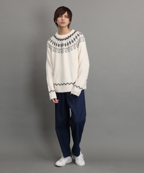 air tokyo sellection（エアートウキョウセレクション）の「【ユニセックスで着用可能】求心柄 クルーネック ニット セーター（ニット/セーター・メンズ・ブラック/ホワイト/グレイッシュベージュ/グリーン・MEDIUM/LARGE/X-LARGE）」の8枚目の写真