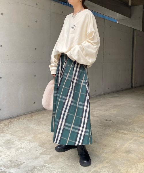DouDou(ドゥドゥ)の「【WEB限定】チェックタックフレアスカート(スカート・レディース・カーキ/グリーン・FREE)」の14枚目の写真