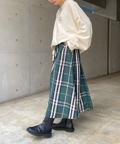 DouDou(ドゥドゥ)の「【WEB限定】チェックタックフレアスカート(スカート・レディース・カーキ/グリーン・FREE)」の18枚目の写真