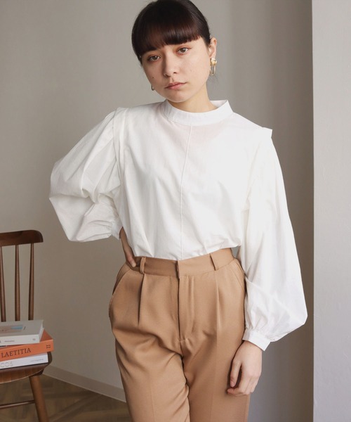 HER CLOSET(ハークローゼット)の「【shemoshelly】ボリュームスリーブコットンブラウス(シャツ/ブラウス・レディース・ブラック/ブラウン/オフホワイト/オレンジ/ブルー/ライトグリーン・M)」の7枚目の写真