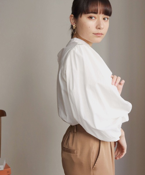 HER CLOSET(ハークローゼット)の「【shemoshelly】ボリュームスリーブコットンブラウス(シャツ/ブラウス・レディース・ブラック/ブラウン/オフホワイト/オレンジ/ブルー/ライトグリーン・M)」の8枚目の写真