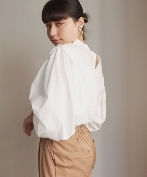 HER CLOSET(ハークローゼット)の「【shemoshelly】ボリュームスリーブコットンブラウス(シャツ/ブラウス・レディース・ブラック/ブラウン/オフホワイト/オレンジ/ブルー/ライトグリーン・M)」の11枚目の写真