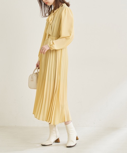 Web限定カラー有り コレ1枚でコーデが決まるお上品ボータイプリーツワンピース ワンピース Natural Couture ナチュラルクチュール のファッション通販 Zozotown