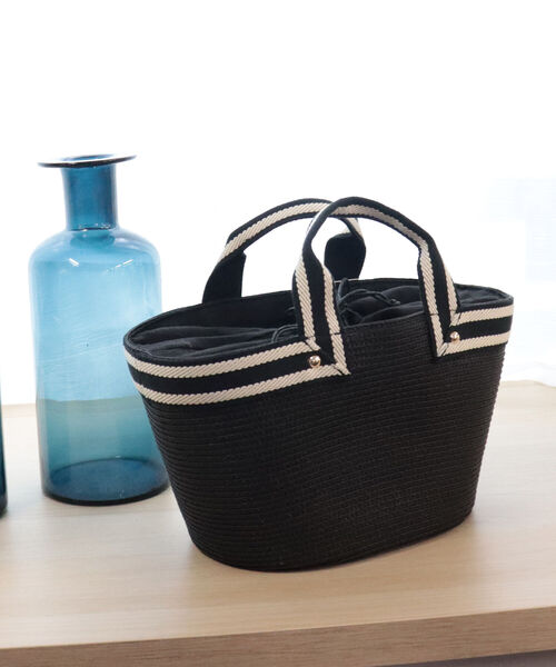 fredy emue（フレディエミュ）の「コンビハンドルブレードバッグ（トートバッグ・レディース・ベージュ/ブラック・FREE）」の6枚目の写真