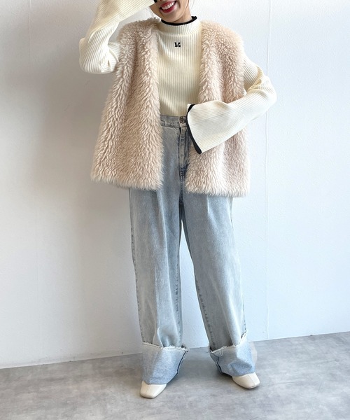 w closet（ダブルクローゼット）の「【お気に入り数1.6万人突破】裾ロールUPデニムワイドパンツ（デニムパンツ・レディース・ネイビー/ケミカルウォッシュ/キナリ/ピンク・FREE）」の16枚目の写真