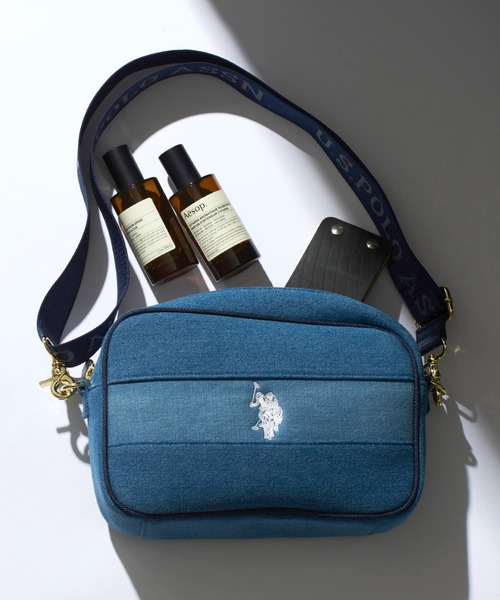 U.S. POLO ASSN.（ユーエスポロアッスン）の「【U.S. POLO ASSN.】US2613 スクエアショルダーバッグ（ショルダーバッグ・レディース・ブラック/インディゴブルー/マルチ/レッド・FREE）」の4枚目の写真