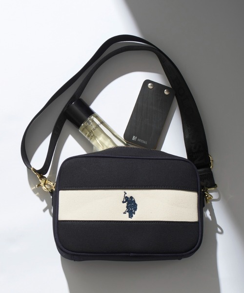 U.S. POLO ASSN.（ユーエスポロアッスン）の「【U.S. POLO ASSN.】US2613 スクエアショルダーバッグ（ショルダーバッグ・レディース・ブラック/インディゴブルー/マルチ/レッド・FREE）」の3枚目の写真