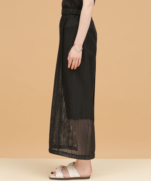 NANO universe（ナノユニバース）の「LB.03/ラッセルレースアイラインスカート（スカート・レディース・ブラック/ブラウン・Ⅰ/Ⅱ）」の4枚目の写真