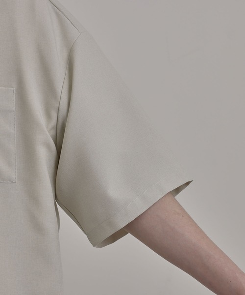 JUNRED（ジュンレッド）の「リネンライクオープンカラードレープシャツ（シャツ/ブラウス・メンズ・チャコールグレー/グリーン/キナリ・S/M/L）」の22枚目の写真