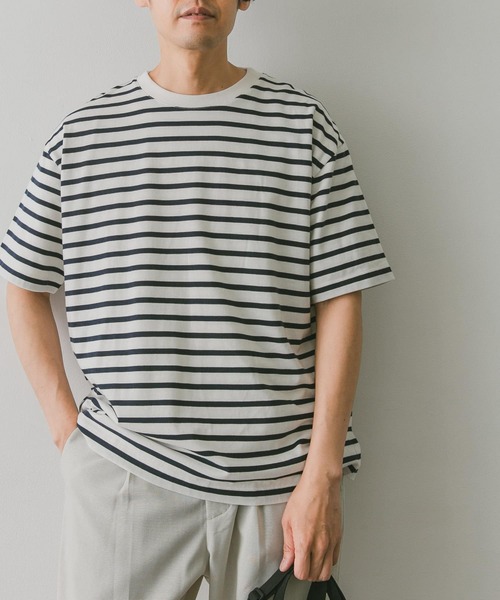 URBAN RESEARCH DOORS（アーバンリサーチドアーズ）の「クルーネックボーダーTシャツ（Tシャツ/カットソー・メンズ・ホワイト/ブルー系その他/イエロー/ネイビー・MEDIUM/LARGE）」の2枚目の写真