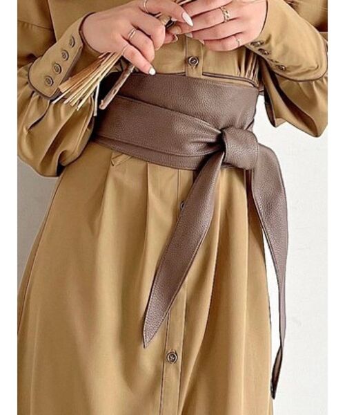 RESEXXY（リゼクシー）の「ワイドタイベルト（ベルト・レディース・ブラック/ブラウン/モカ・FREE）」の3枚目の写真