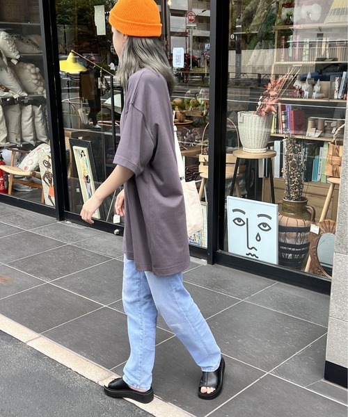 one way(ワンウェイ)の「ROCK BIG Tシャツ(Tシャツ/カットソー・レディース・ホワイト/チャコールグレー/ブラック/ホワイト系その他・FREE)」の11枚目の写真