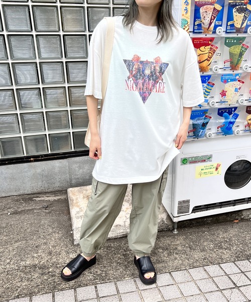 one way(ワンウェイ)の「ROCK BIG Tシャツ(Tシャツ/カットソー・レディース・ホワイト/チャコールグレー/ブラック/ホワイト系その他・FREE)」の17枚目の写真