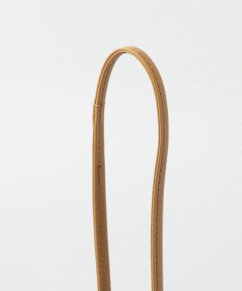 TOMORROWLAND （トゥモローランド）の「FEEL AND TASTE プリント ミニ フラットバッグ（ショルダーバッグ・レディース・ベージュ系その他2・FREE）」の4枚目の写真