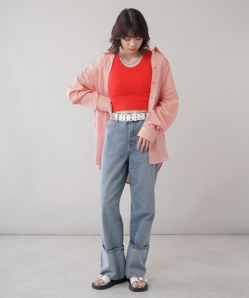 SPINNS(スピンズ)の「ロールアップ デニムストレートパンツ(デニムパンツ・レディース・インディゴブルー/ブルー・ONESIZE)」の20枚目の写真