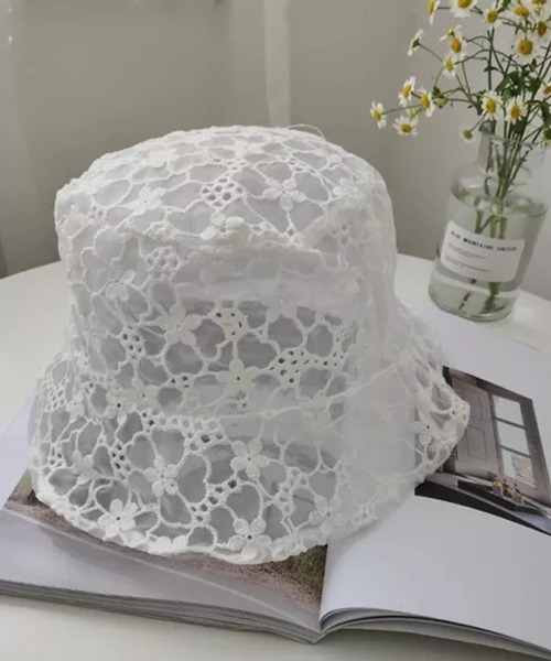 Auntie Rosa(アンティローザ)の「フラワーレースバケハ(ハット・レディース・ホワイト/ブラック/サックスブルー・FREE)」の5枚目の写真