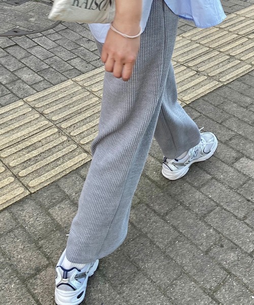 LAUIR（ラウアー）の「リブフロントリボンパンツ（その他パンツ・レディース・ブラック/グレー/アイボリー・MEDIUM/LARGE）」の4枚目の写真