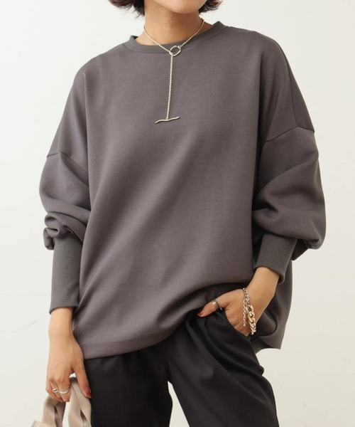 OUVRAGE CLASSE（ウヴラージュクラス）の「袖ボリュームプルオーバー（Tシャツ/カットソー・レディース・オフホワイト/チャコールグレー/ダークグレー・FREE）」の3枚目の写真