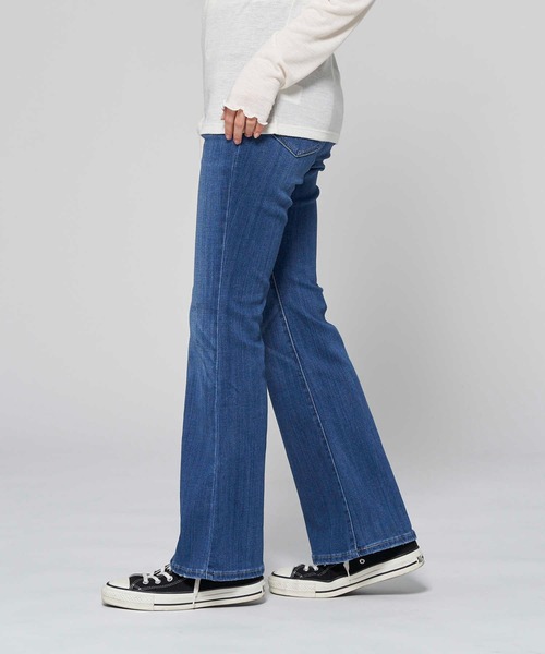 Levi's】ハイライズフレアデニムパンツ（デニムパンツ）｜Levi's