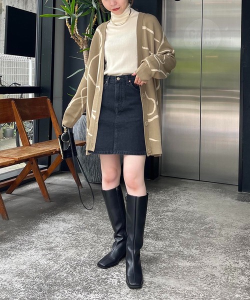 CAPRICIEUX LE'MAGE（カプリシューレマージュ）の「【Lee/リー】ミニデニムスカート（デニムスカート・レディース・ブラック/ネイビー・S）」の11枚目の写真