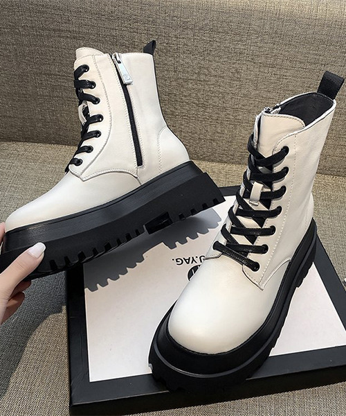 c.u.l（シーユーエル）の「PUレザー レースアップ厚底ブーツ culs33（ブーツ・レディース・ホワイト/ブラック・40/38/39/41/42/43/36/37）」の6枚目の写真