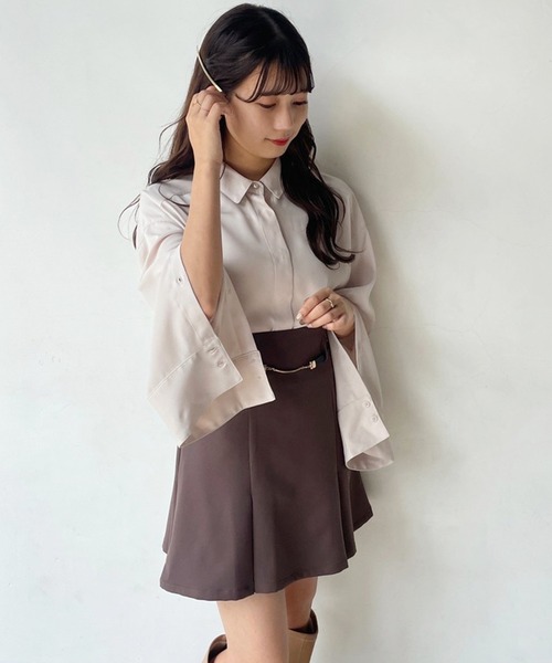 one after another NICE CLAUP(ワンアフターアナザーナイスクラップ)の「上位品な印象。とろみマルチWAYロングシャツ(シャツ/ブラウス・レディース・オフホワイト/モカ/ベージュ・FREE)」の19枚目の写真