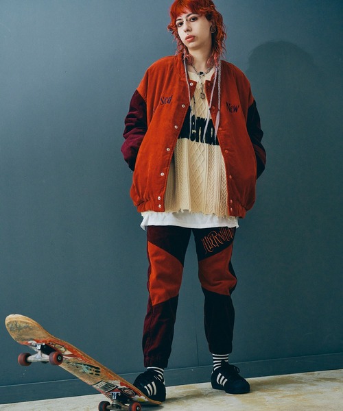 RNA（アールエヌエー）の「J2041 バイカラーパディングスタジャン