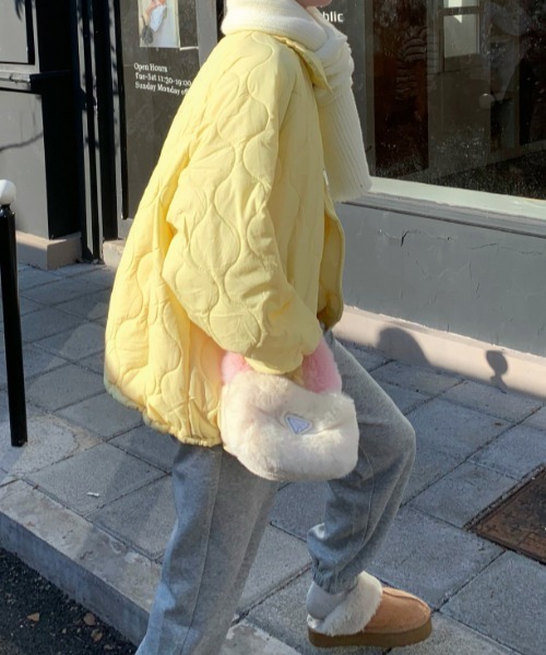 裏ボアオーバーサイズキルティングジャケット（ダウンジャケット