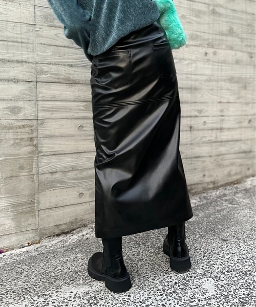セール】フェイクレザーフロントZIPスカート（スカート）｜mi via loca