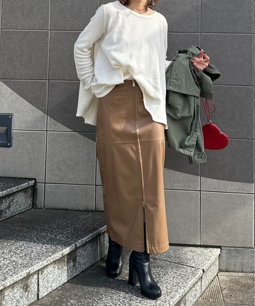 セール】フェイクレザーフロントZIPスカート（スカート）｜mi via loca